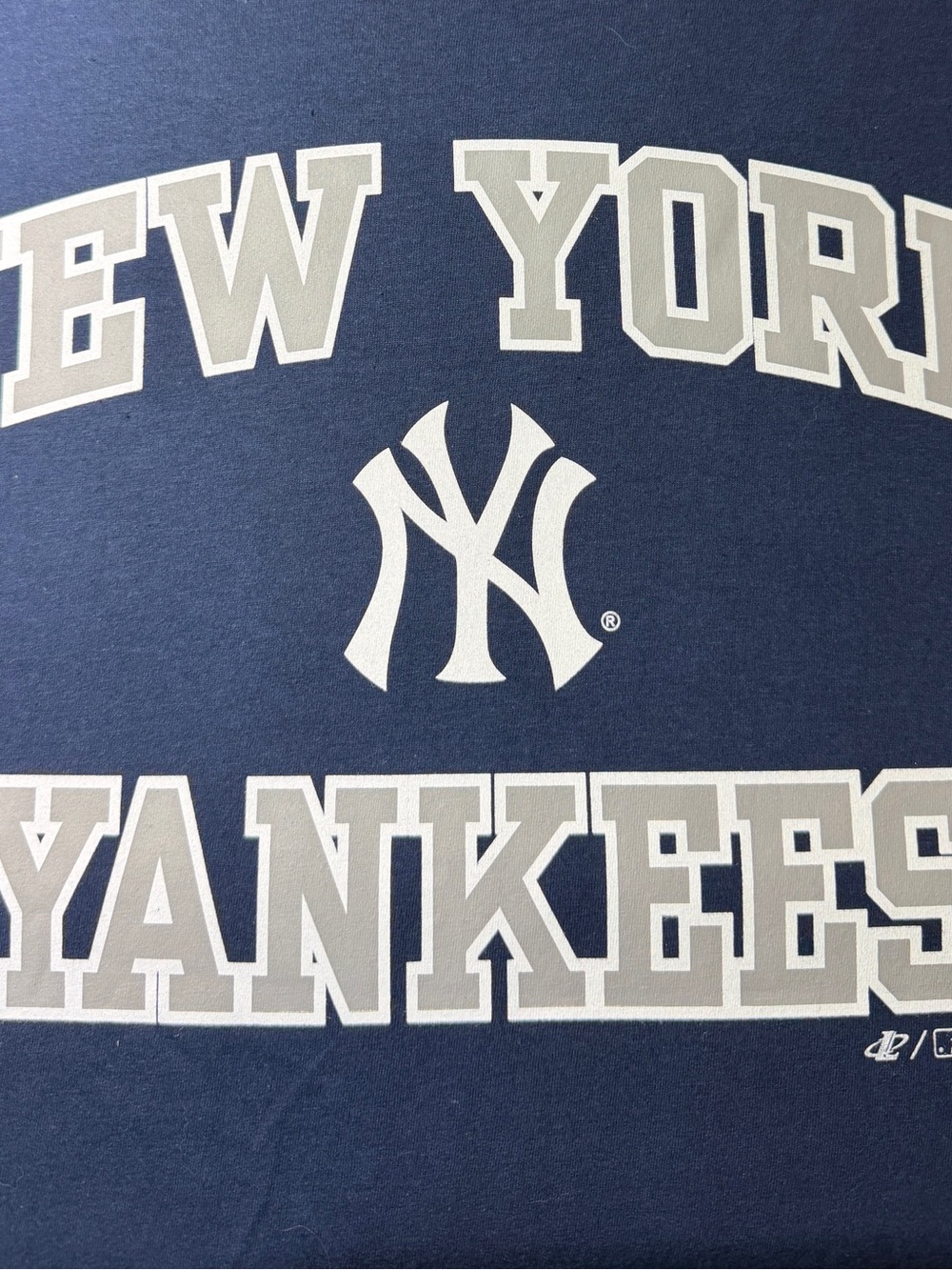 New York Yankees T Shirt NWT Mens Large Blue MLB - Picture 6 of 9